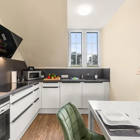 Luniq - Eden 2 Uerdingen - Zentrale Lage - 15 Min Zur Messe & Flughafen Duesseldorf - 4 Gaeste Apartmán Krefeld